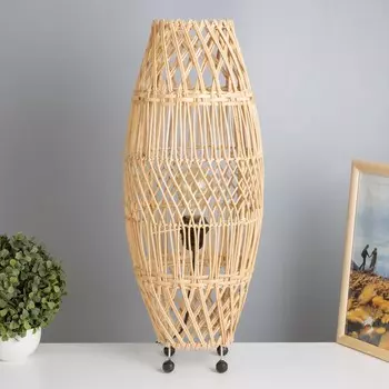 Светильник настольный из ротанга