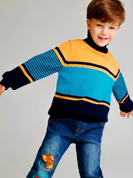 Свитер трикотажный