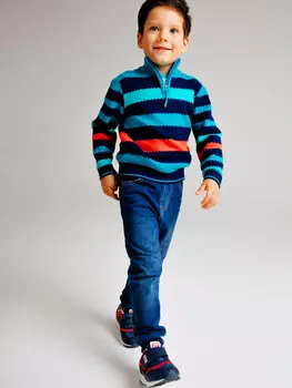 Свитер трикотажный