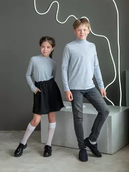 Свитер (водолазка) детская