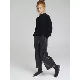 Свитер вязаный