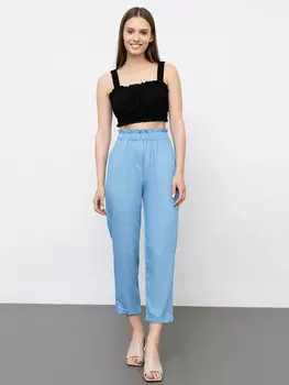 Свободные брюки из вискозы с отворотами