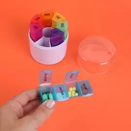 Таблетница-органайзер