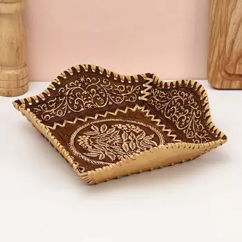 Тарелка квадратная большая