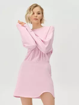 Теплое платье женское в розовом цвете