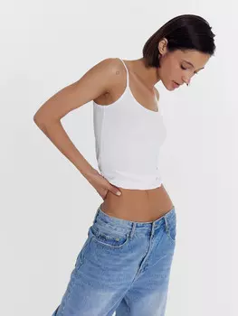 Топ женский в белом цвете