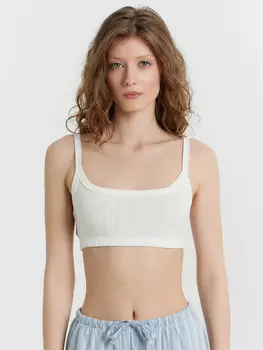 Топ женский в белом цвете