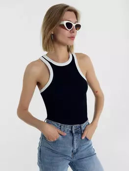 Топ женский в черном цвете