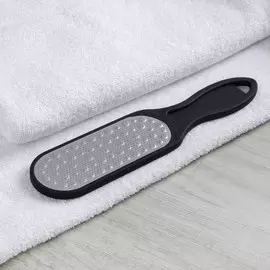 Пилка для пяток, лазерная, двусторонняя, прорезиненная ручка, 25.5 см, черная