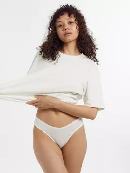 Трусы женские бразилиана в белом цвете