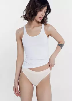 Трусы женские классические в бежевом цвете