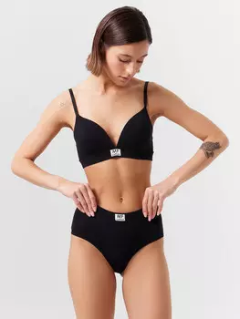 Трусы женские шортики в черном цвете