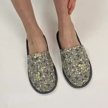 Туфли комнатные (тапочки)