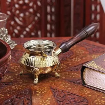 Турка на ножках, 150 мл, латунь