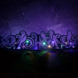 Новогодний декор с гирляндой