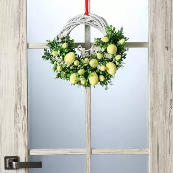 Венок на дверь интерьерный