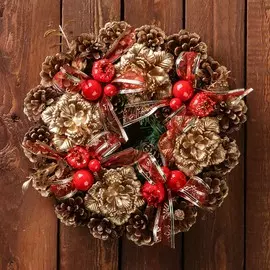 Венок новогодний d-22 см