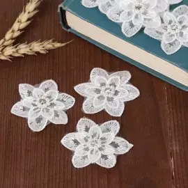 Вязаные элементы с бусинами