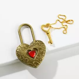 Замок свадебный с ключом