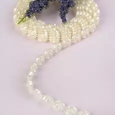 Жемчуг на нитях, плоский,