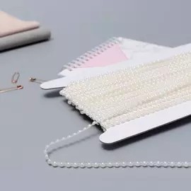 Жемчуг на нитях, с голографией, плоский, 4.5 мм, 9±1 м, белый