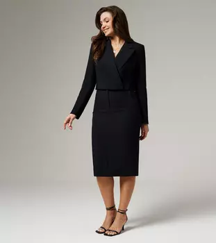Женский костюм (жакет, юбка)