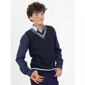 Жилет вязаный