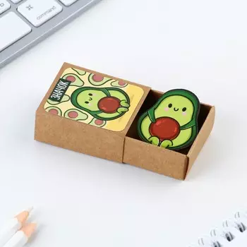 Значок деревянный