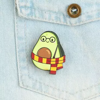 Значок новогодний