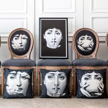 Арт-постер лина версия погружение в черно-белой раме