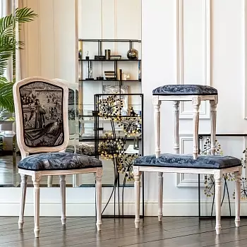 Банкетка площадь тюильри Grand с корпусом из натурального бука