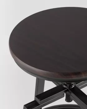 Барный стул амат из металла и дерева