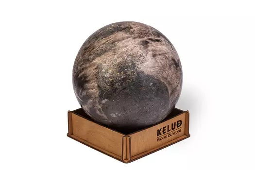 Декоративный шар из окаменелого дерева 383167