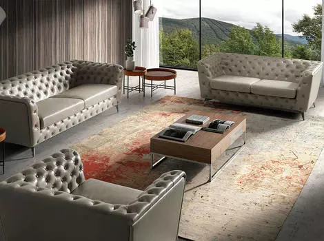 Диван кожаный бежевого цвета