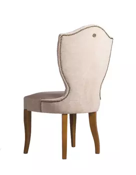 Дизайнерский стул с мягкой обивкой