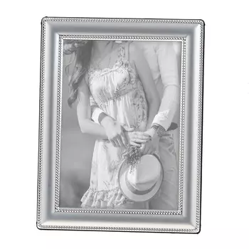 Фоторамка серебристого цвета