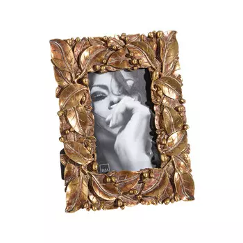 Фоторамка золотого цвета