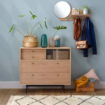 Комод Nyjo с четырьмя ящиками