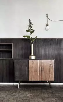 Комод с тремя секциями для хранения