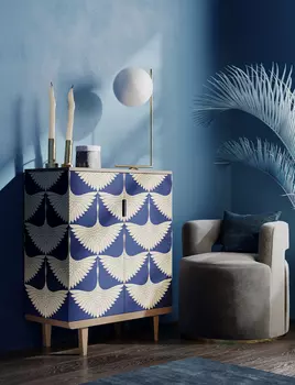 Комод Triptikh с черно-белым принтом