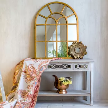 Консоль миракль с тремя ящиками