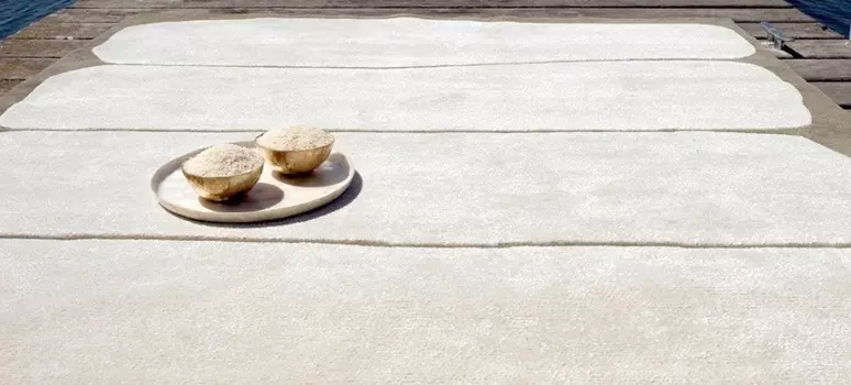 Ковер Maki бежевого цвета 170x240