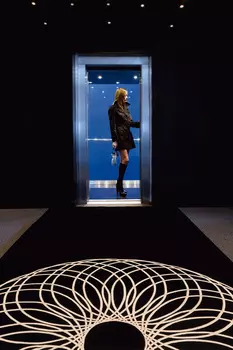 Ковер Piove серого цвета 200х300