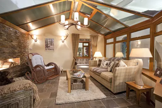 Кресло-качалка из ротанга Alexa с подушкой орех