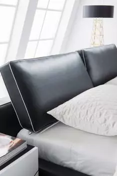 Кровать с обивкой из экокожи 160х200