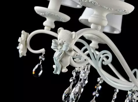 Люстра Laurie белого цвета