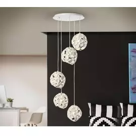 Люстра Narisa с матовым белым лаковым покрытием