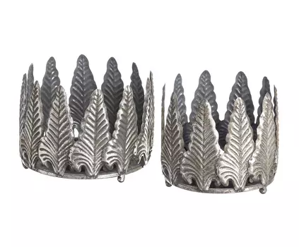 Набор из двух подсвечников серебристого цвета