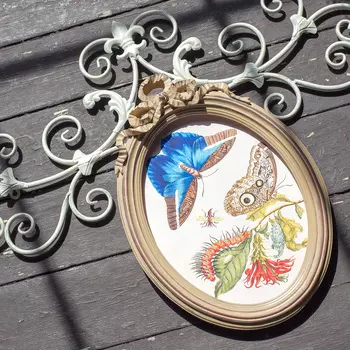 Настенное панно монпансье белого цвета