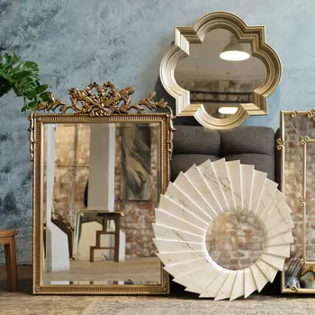 Настенное зеркало гранден в раме цвета шампань